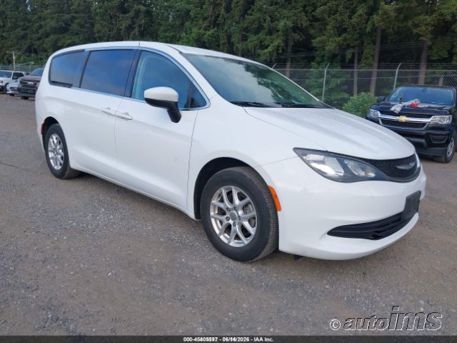 2020 Chrysler Voyager