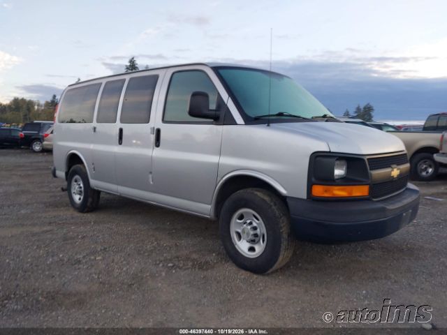 2015 CHEVROLET Express