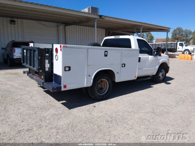 2015 Ford F-350 photo 7