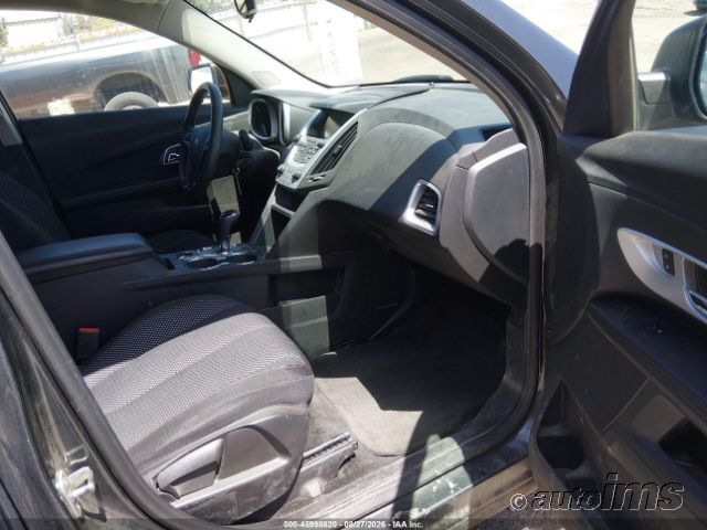 2017 Chevrolet Equinox photo 3