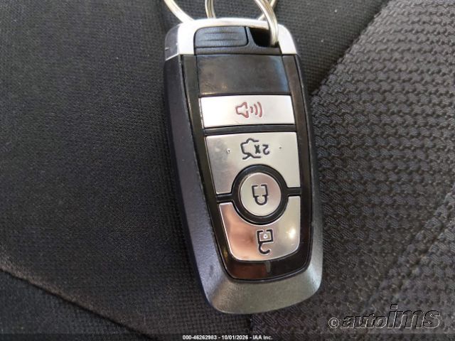 2020 Ford Fusion photo 5
