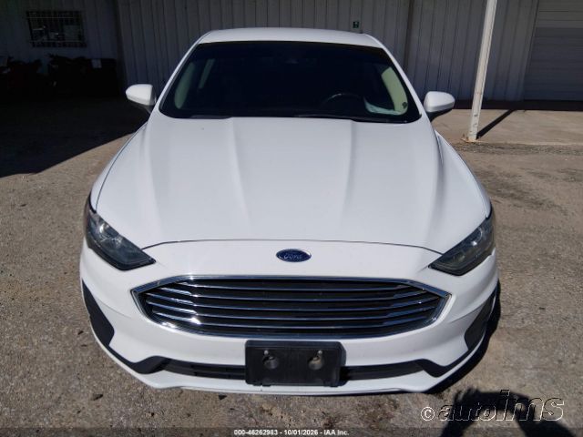 2020 Ford Fusion photo 2