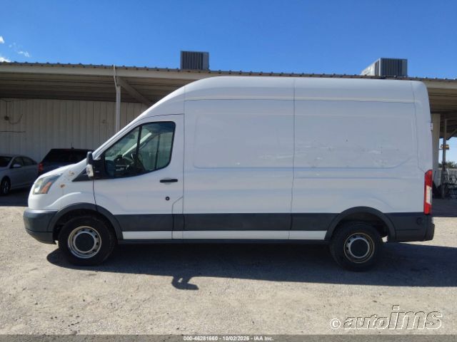 2017 Ford Transit photo 5