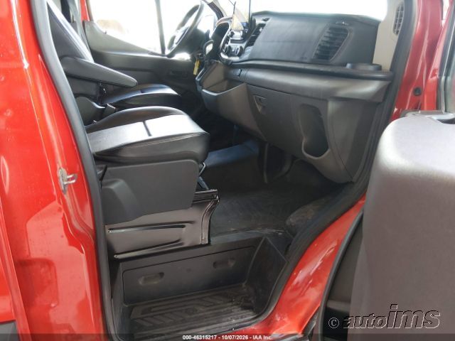 2020 Ford Transit photo 3