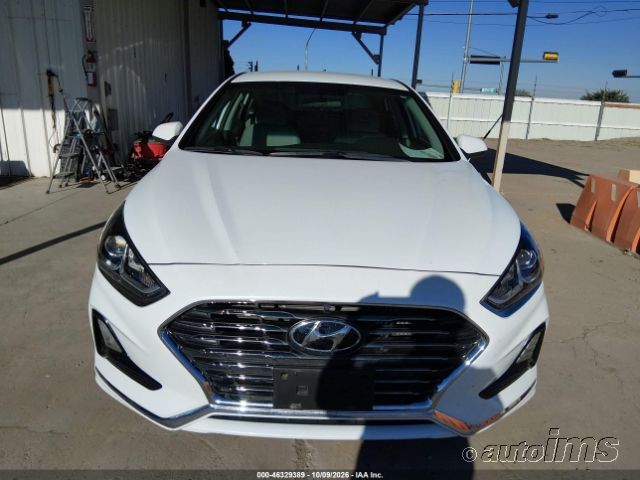 2018 Hyundai Sonata photo 2