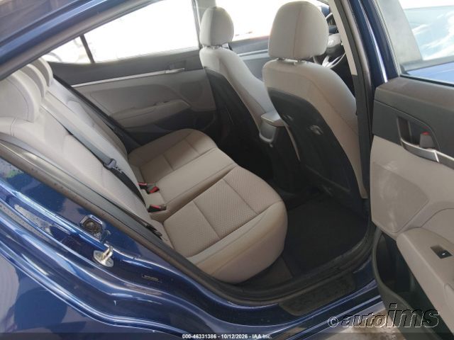 2020 Hyundai Elantra photo 7