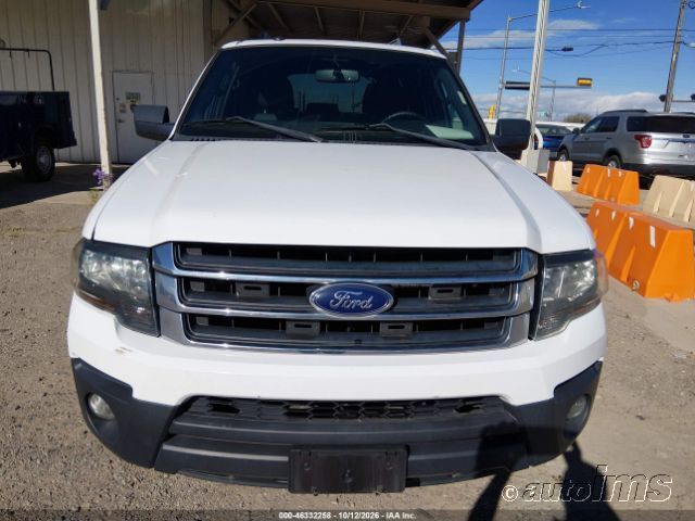 2017 Ford Expedition photo 2