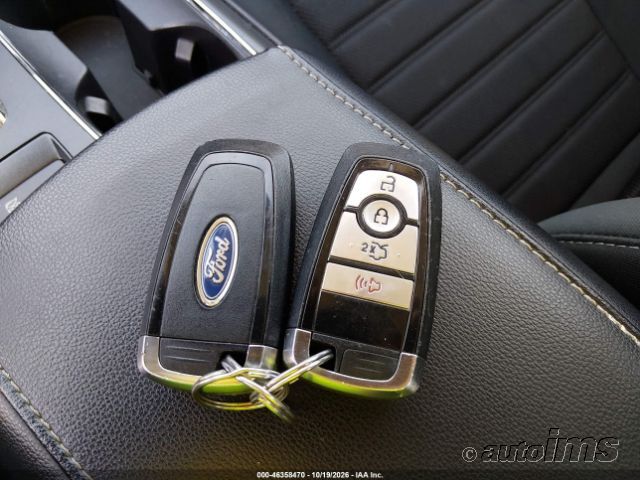 2020 Ford Fusion photo 5