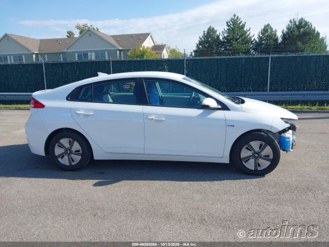 2020 Hyundai Ioniq photo 4