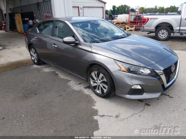 2022 Nissan Altima