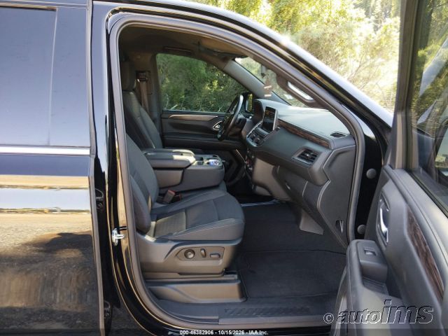2021 Chevrolet Tahoe photo 4