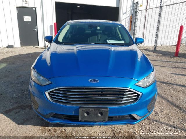 2019 Ford Fusion photo 2