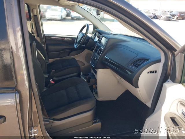 2019 Dodge Grand Caravan photo 3