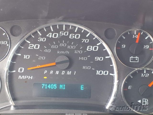 2019 Chevrolet Express photo 4