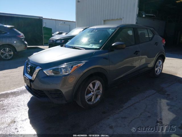 2020 Nissan Kicks photo 6