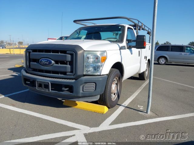 2015 Ford F-350 photo 2