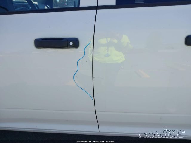 2016 Ram 1500 photo 2