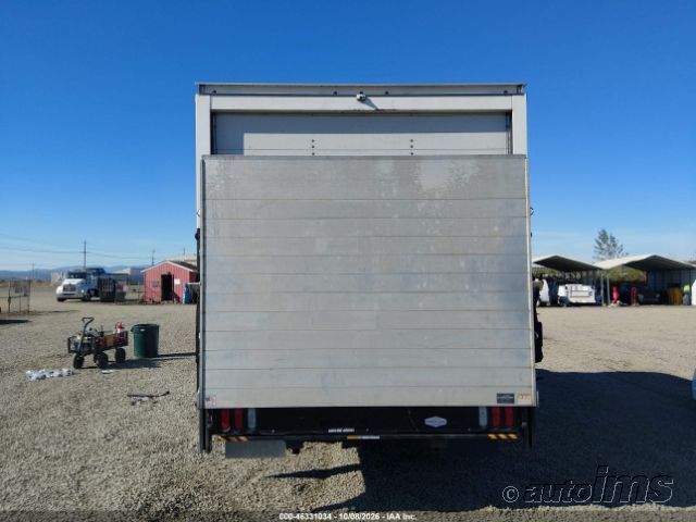 2019 Ford E-450 photo 7