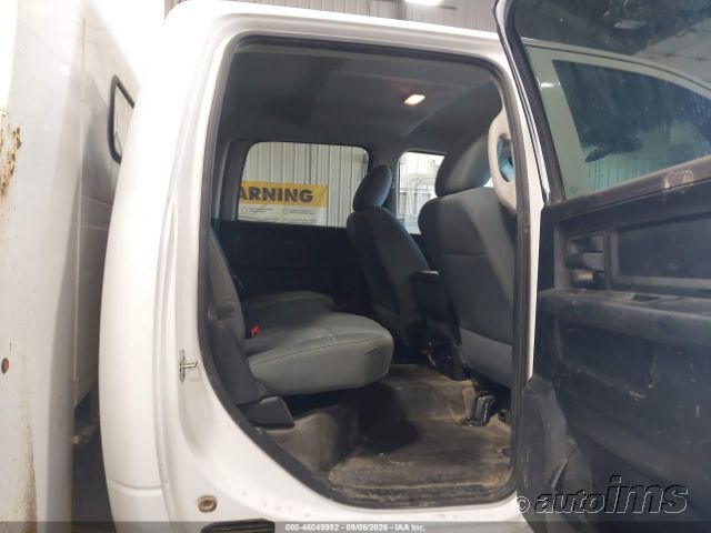 2018 Ram 3500 photo 7