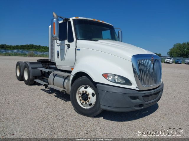 2013 International Lf687