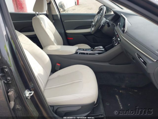 2021 Hyundai Sonata photo 4
