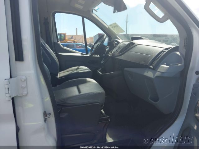 2018 Ford Transit photo 6