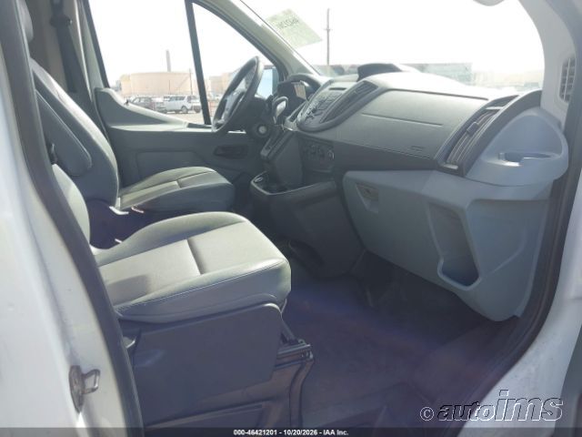 2018 Ford Transit photo 3