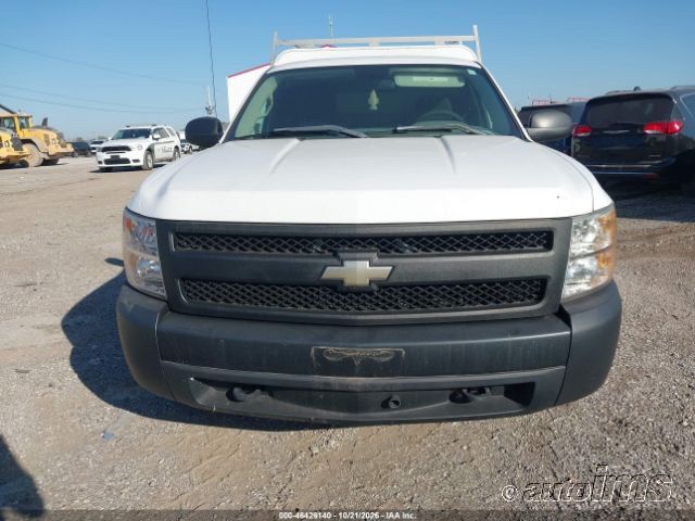 2007 Chevrolet Silverado photo 3