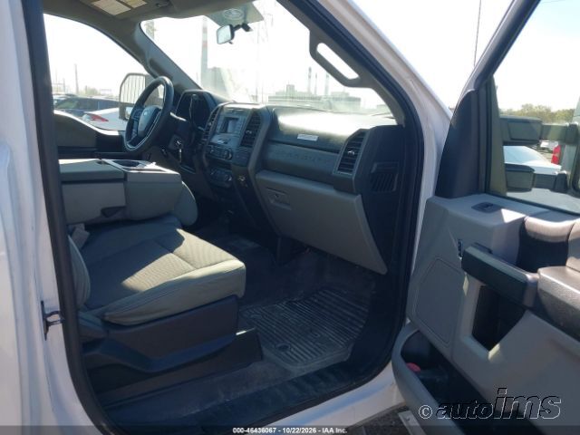 2018 Ford F-350 photo 3