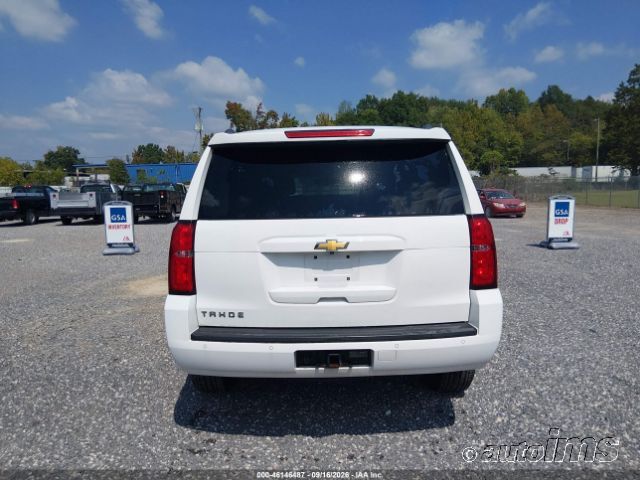 2018 Chevrolet Tahoe photo 3