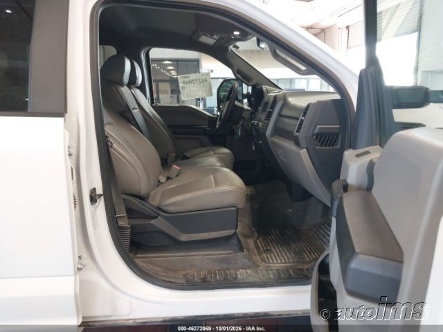 2017 Ford F-450 photo 6