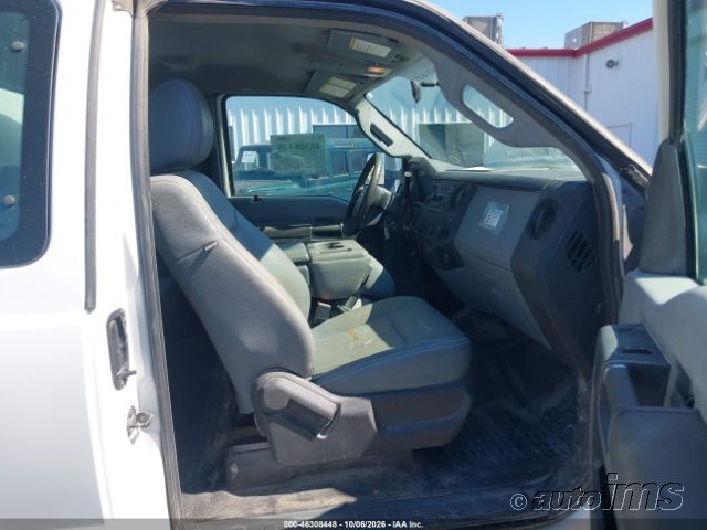 2012 Ford F-450 photo 6