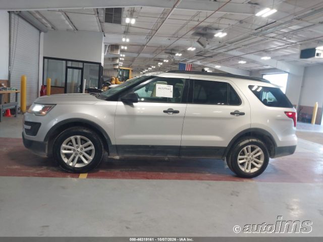 2017 Ford Explorer photo 4