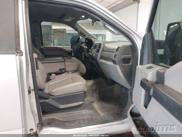 2017 Ford F-250 photo 6