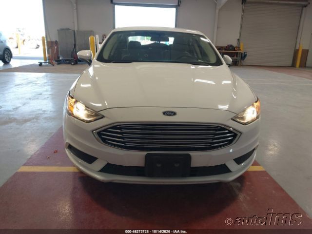 2018 Ford Fusion photo 2