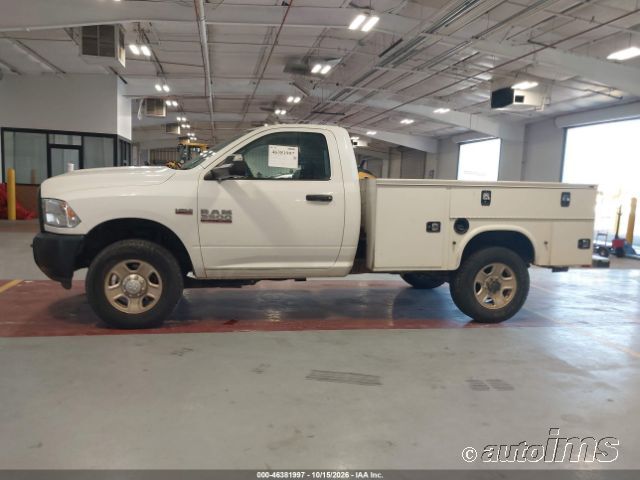 2017 Ram 3500 photo 3