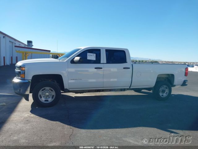 2018 Chevrolet Silverado photo 5