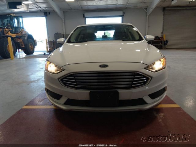 2018 Ford Fusion photo 2