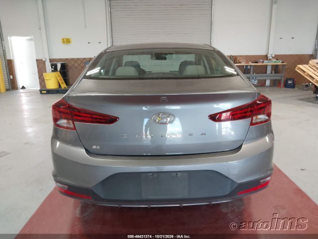 2019 Hyundai Elantra photo 5