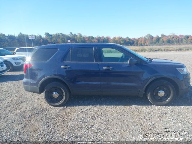 2017 Ford Explorer photo 4