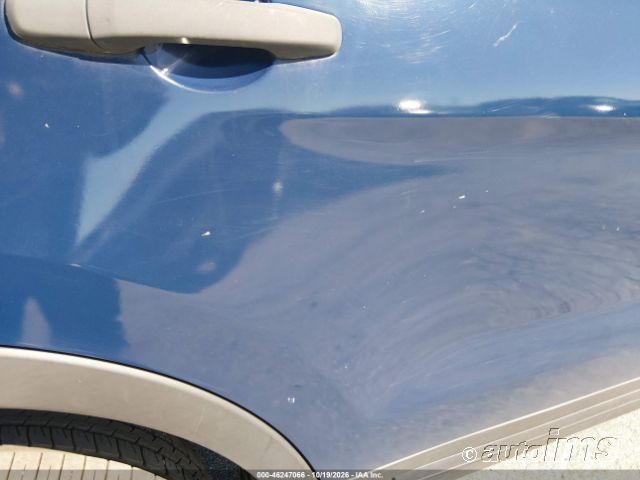 2017 Ford Explorer photo 2