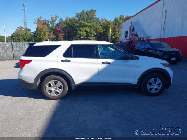 2020 Ford Explorer photo 4