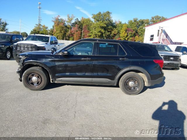 2023 Ford Explorer photo 6
