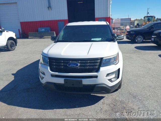 2018 Ford Explorer photo 4