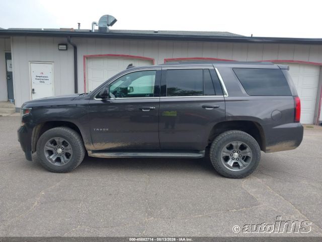 2018 Chevrolet Tahoe photo 3
