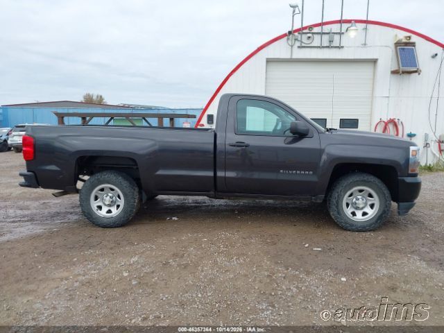 2016 Chevrolet Silverado photo 4