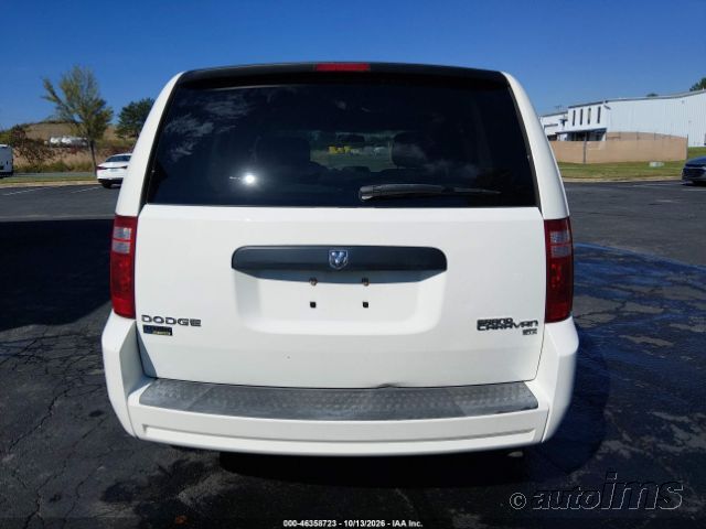 2010 Dodge Grand Caravan photo 6