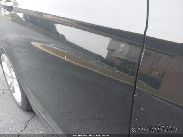 2018 Ford Fusion photo 2