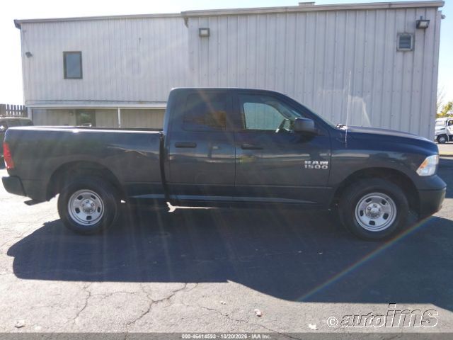 2018 Ram 1500 photo 3