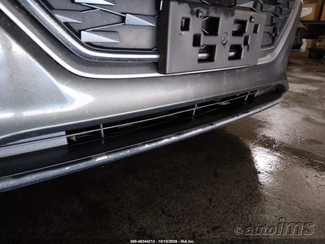 2020 Hyundai Ioniq photo 2